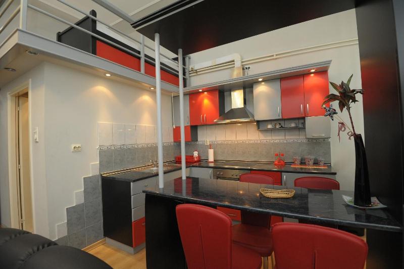 Apartment image 2