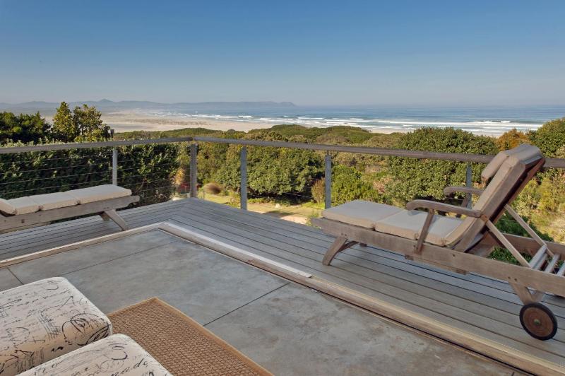 Mosselberg on Grotto Beach - image 10