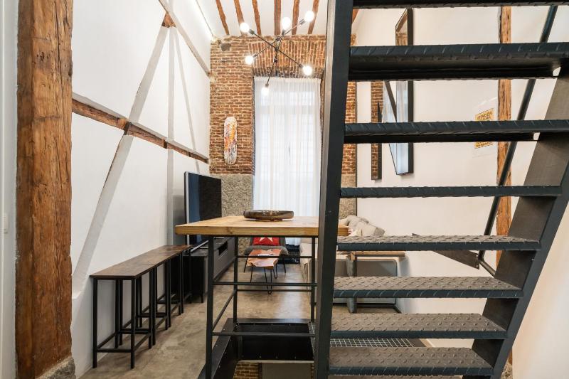 apartamento industrial con 3 alturas en pleno centro de ALQUILER TEMPORAL - image 15