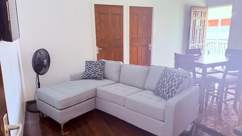 Cozy two bedroom Apartment GiJa - image 2