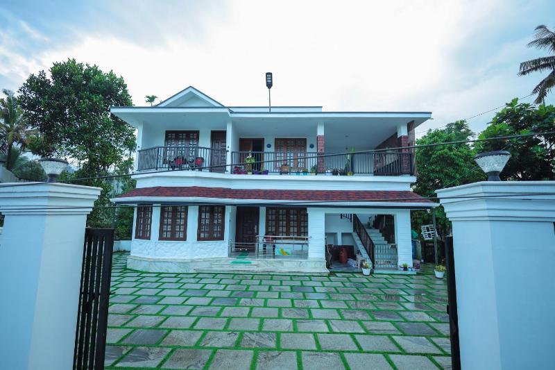 Wayanadan Huts Homestay - image 13