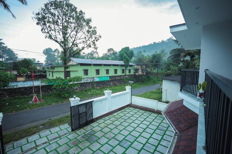 Wayanadan Huts Homestay - image 34
