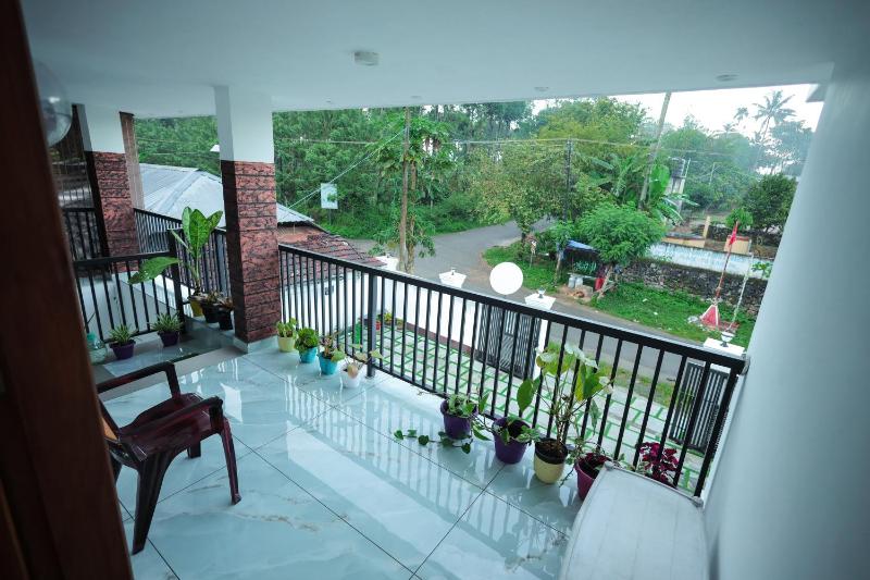 Wayanadan Huts Homestay - image 47