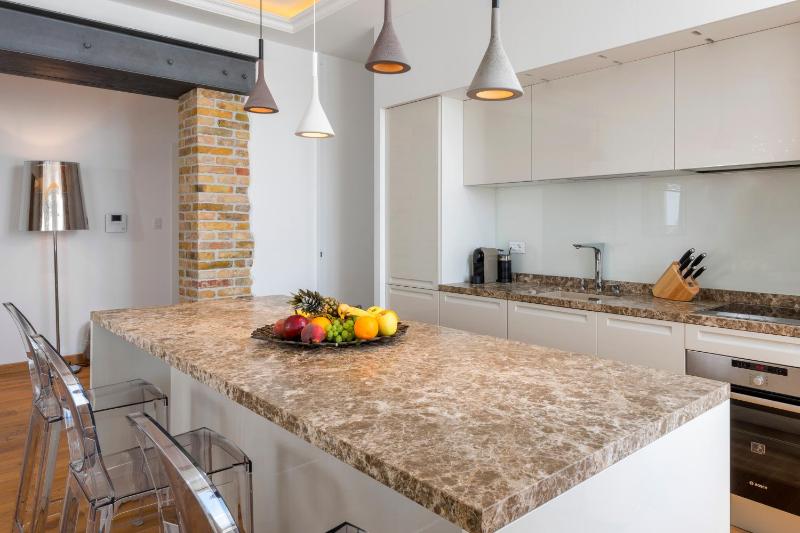 Superior Apartment image 4