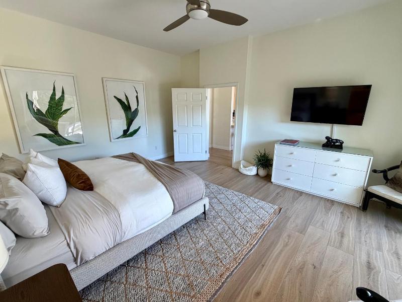 Casa Santa Fe Family Home With Large Pool - image 25