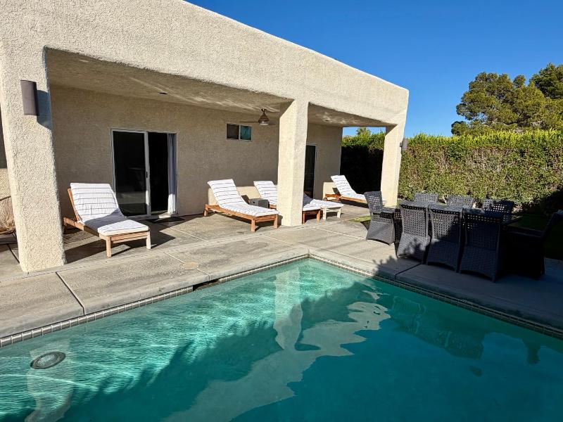 Casa Santa Fe Family Home With Large Pool - image 14