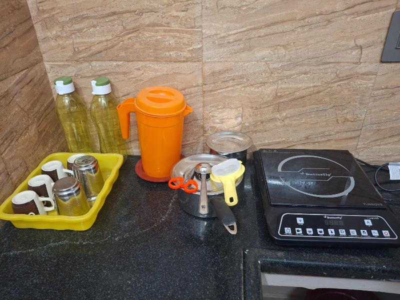 Saravana HomeStay - image 6