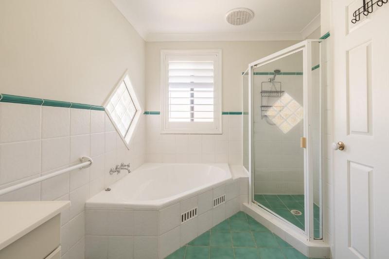 1-94 Rocky Point Rd - Duplex with Aircon Wifi and Short Walk To The Sports Club - image 9