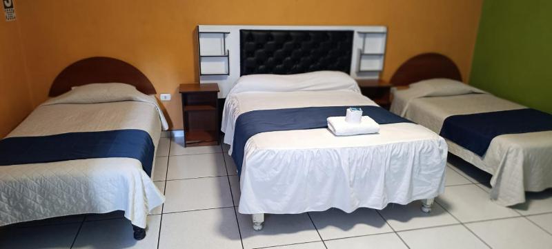 HOSTAL espinoza - image 10