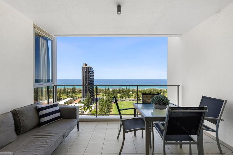 Beachfront Ocean Oasis Escape - image 9