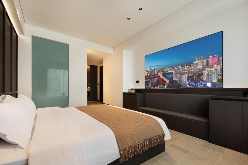 Mi Xi Yue Riverside Hotel Jiefangbei Branch We offer airport and station pick-up servicesPlease make a reservation one day in advance - image 34