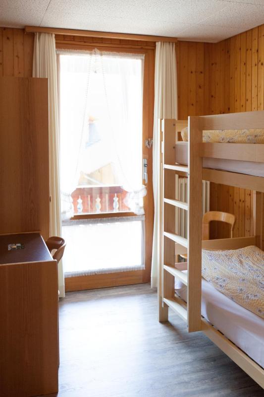 Budget Room with Bunk Bed image 3