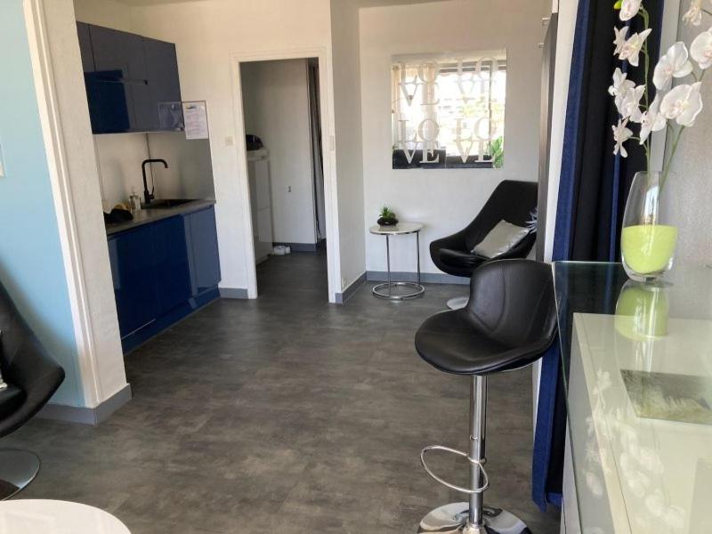 Studio AZUR - HELIOPOLIS E107 - image 2