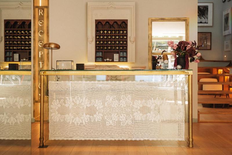 Bazaar Inn Hotel - image 7