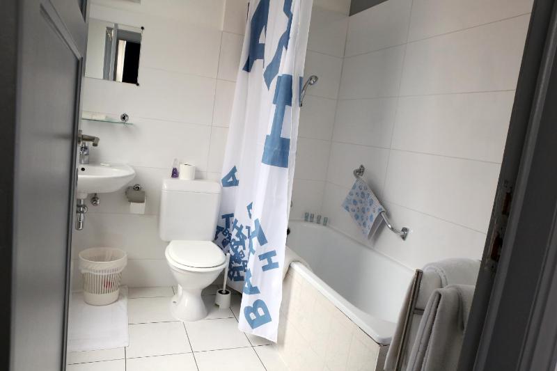 Double Room (2 Adult) image 4