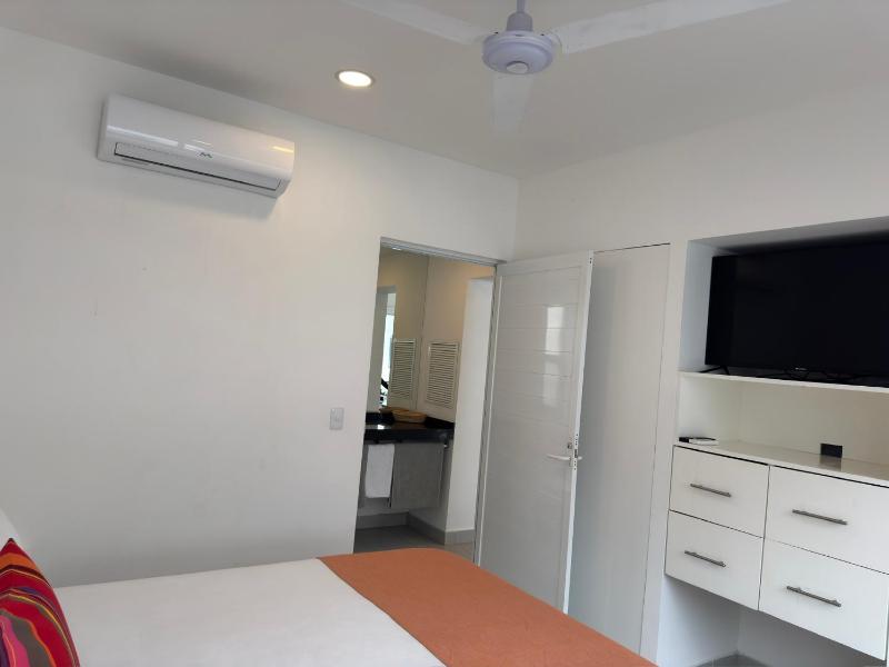 Papaya Condo Acapulco Diamante -Solo Adultos - image 25