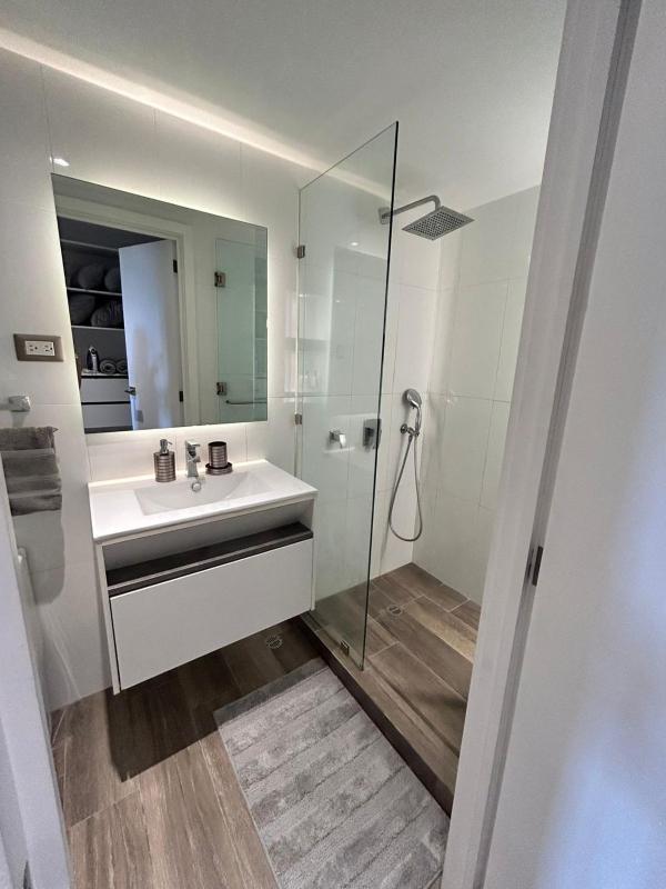 Florencia 2BR Zona 10 Luxury Suite - Pool Gym & View - image 11