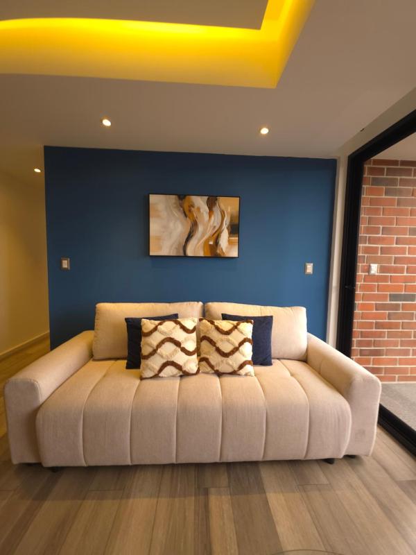 Florencia 2BR Zona 10 Luxury Suite - Pool Gym & View - image 10