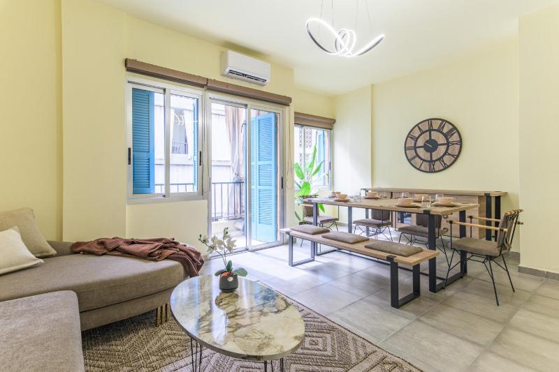 Slate - 2Br Apt W Balcony in Mar Mikhael - image 5