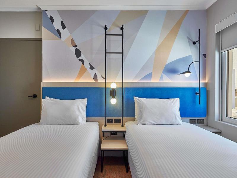 Ibis Perth - image 8