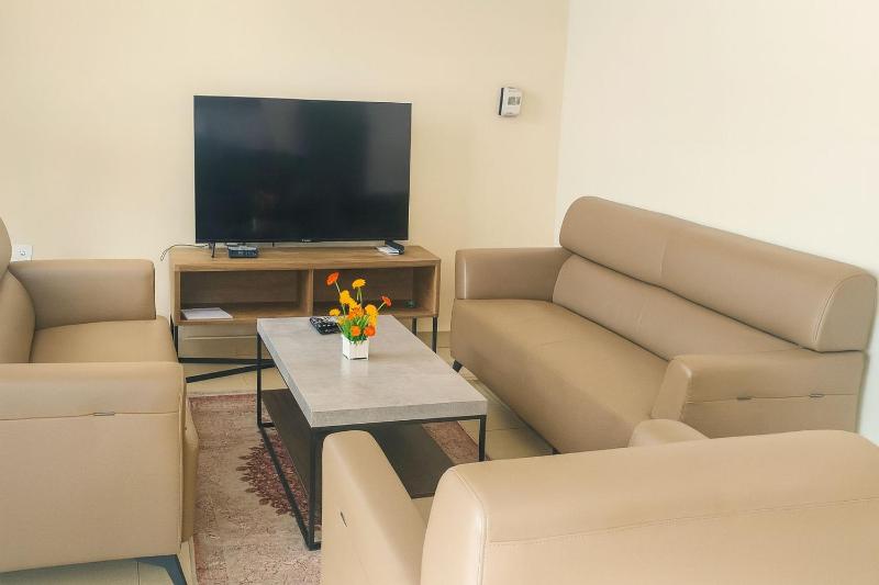 Modern Family Apartment in Kinshasa - image 1