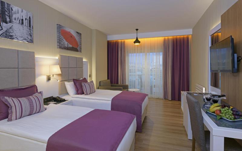 Suite image 2