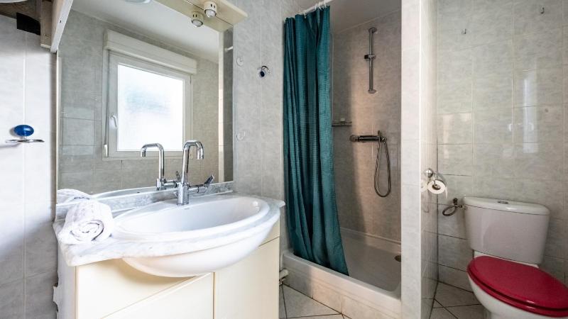 Appartement cosy proche gare - image 9