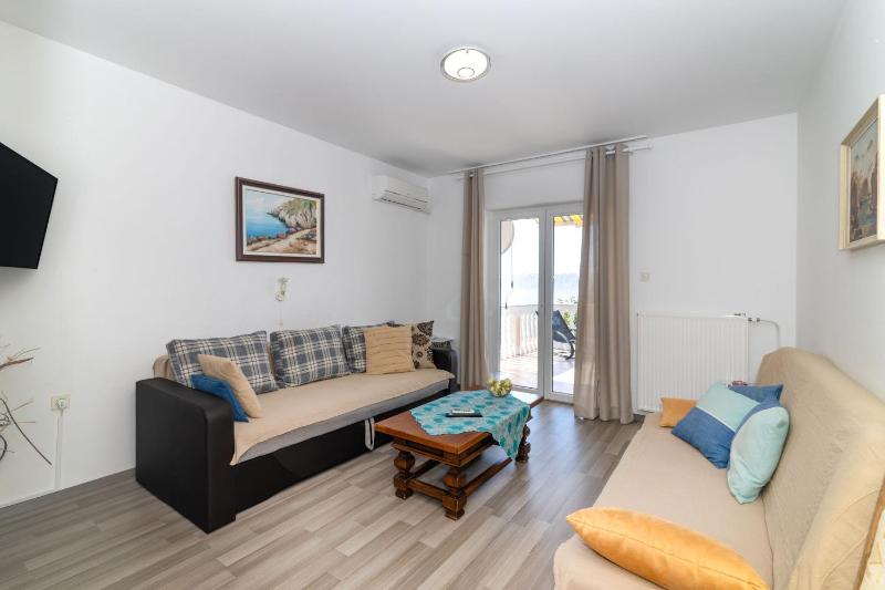 Apartments Dino i Toni - image 18