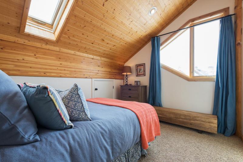 Solamere Home - image 21