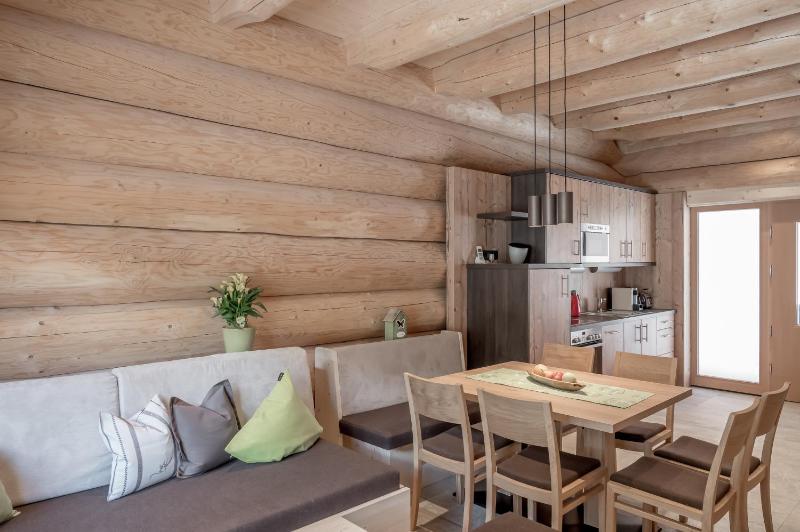 Superior Chalet image 3