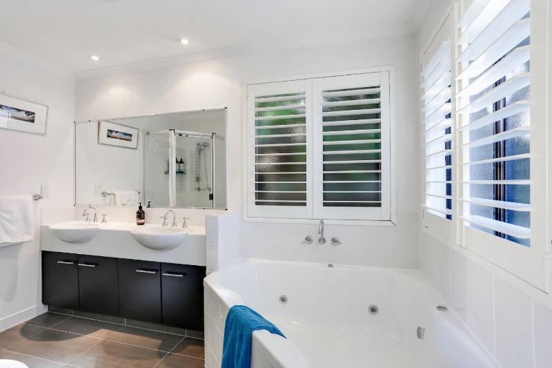 10 Voyagers Place - Coastal Sanctuary - image 7