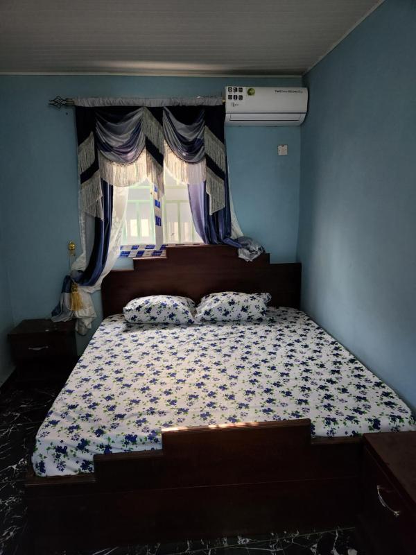 Cozy Flat 5 Minutes To Beach - image 14