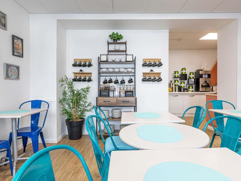 ibis Styles Paris Eiffel Cambronne - image 5