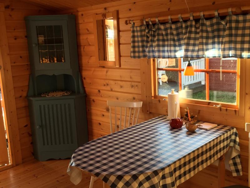 Cottage image 4
