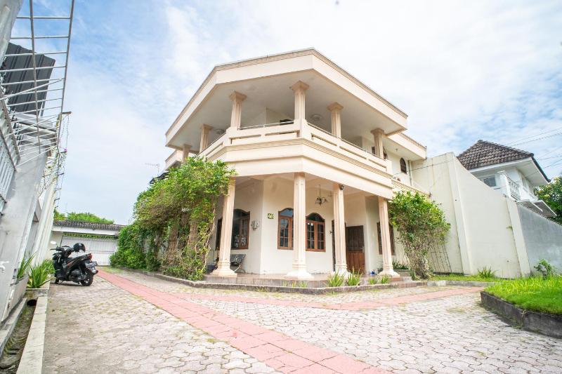 MW 46 Guest House Jogja - image 1
