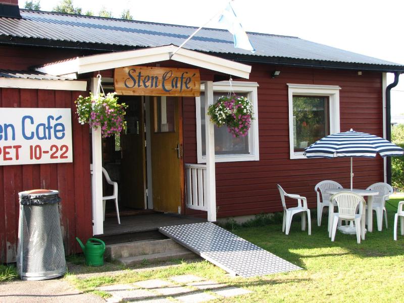 Cottage image 2