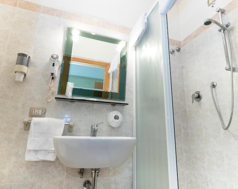 Camere R 75 - image 41