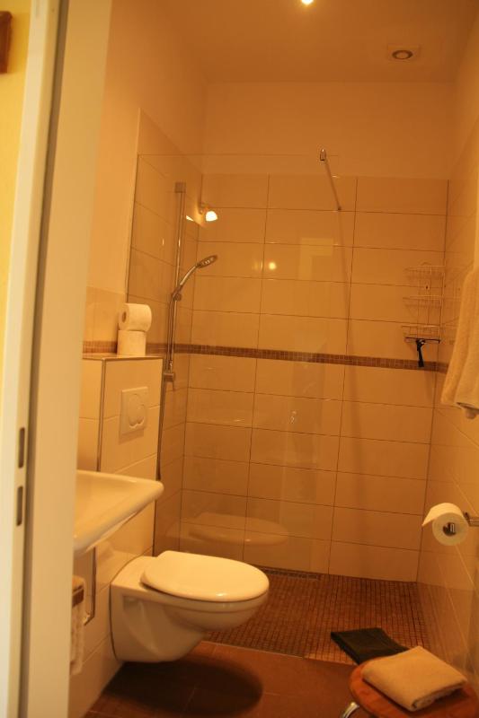 Apartment image 3
