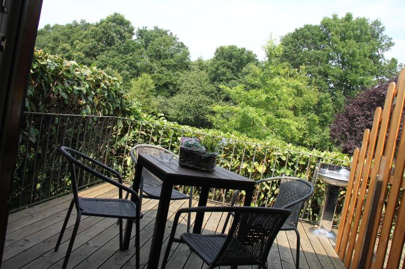 Apartment with Balcony image 2