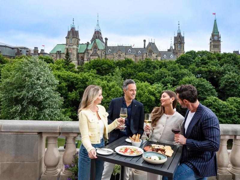 Fairmont Chateau Laurier - image 11