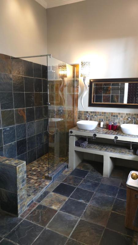Jardin d'ébène Boutique Guesthouse - image 14