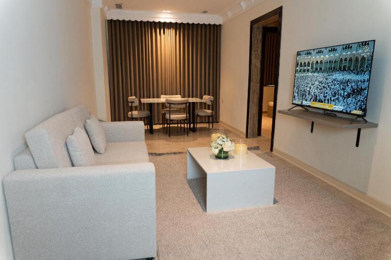 Sara Palace Apartments- family only - image 12