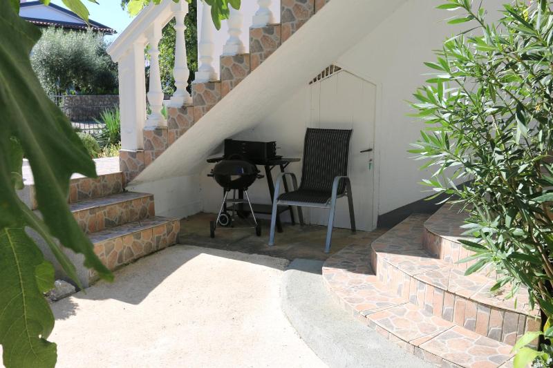 Apartments Nadenic - image 32