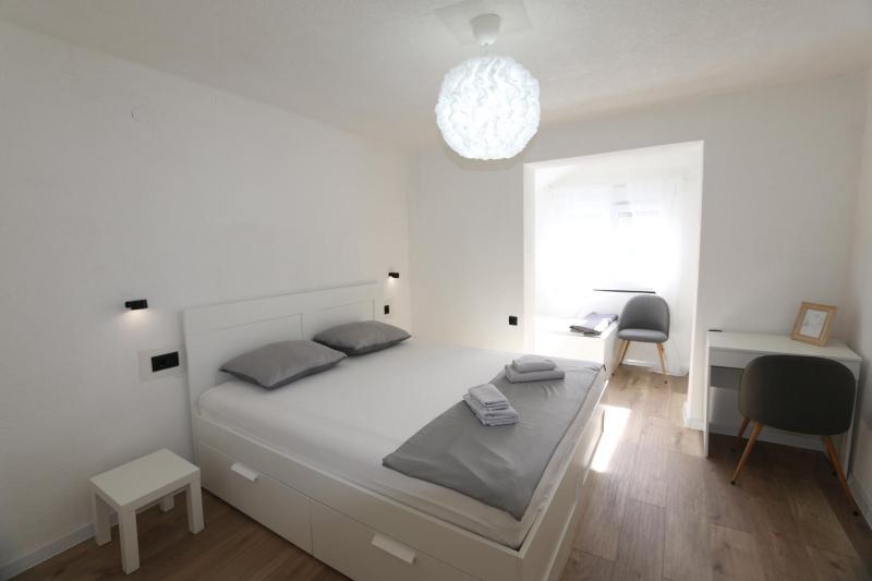 Apartments Nadenic - image 9