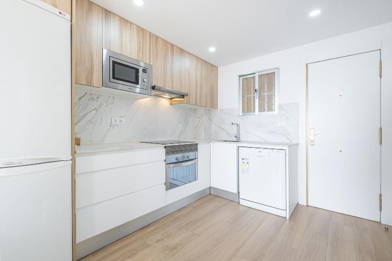 Niza 11-A Apartment Levante Beach - image 14