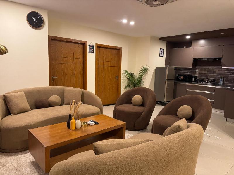 The Skyluxe Designer Suite with Rooftop Pool - image 12