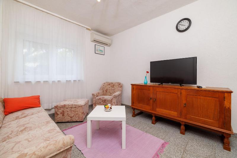 Apartments Stefica - image 7