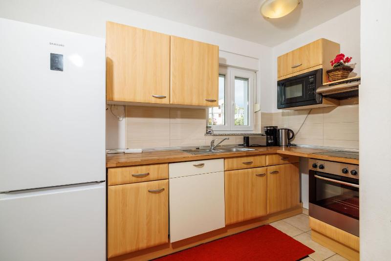 Apartments Stefica - image 16