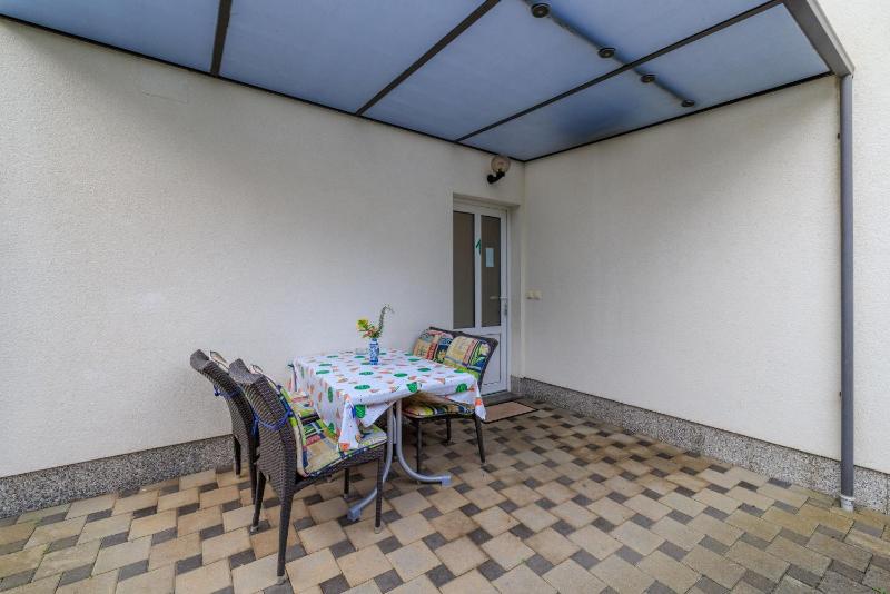 Apartments Stefica - image 22