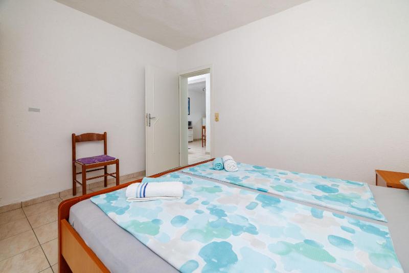 Apartments Stefica - image 2